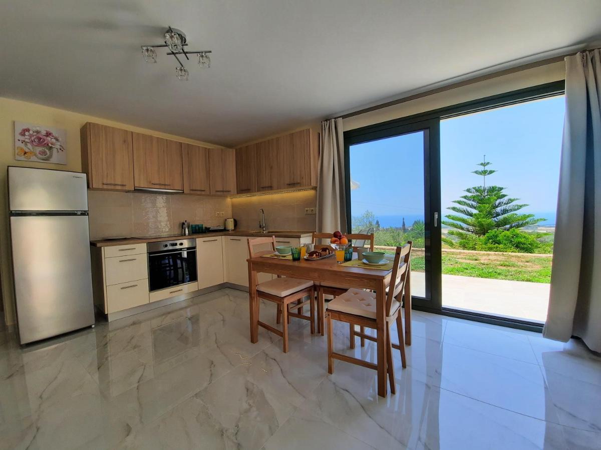 Freesia Grand Sea View Residence Свороната Екстер'єр фото