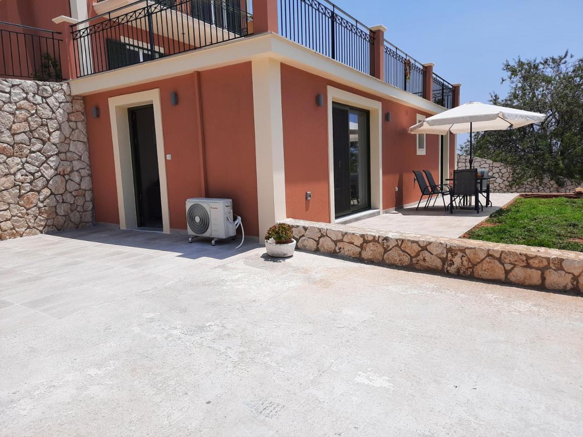 Freesia Grand Sea View Residence Свороната Екстер'єр фото