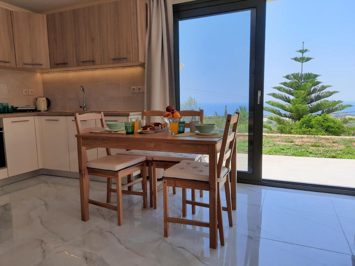 Freesia Grand Sea View Residence Свороната Екстер'єр фото