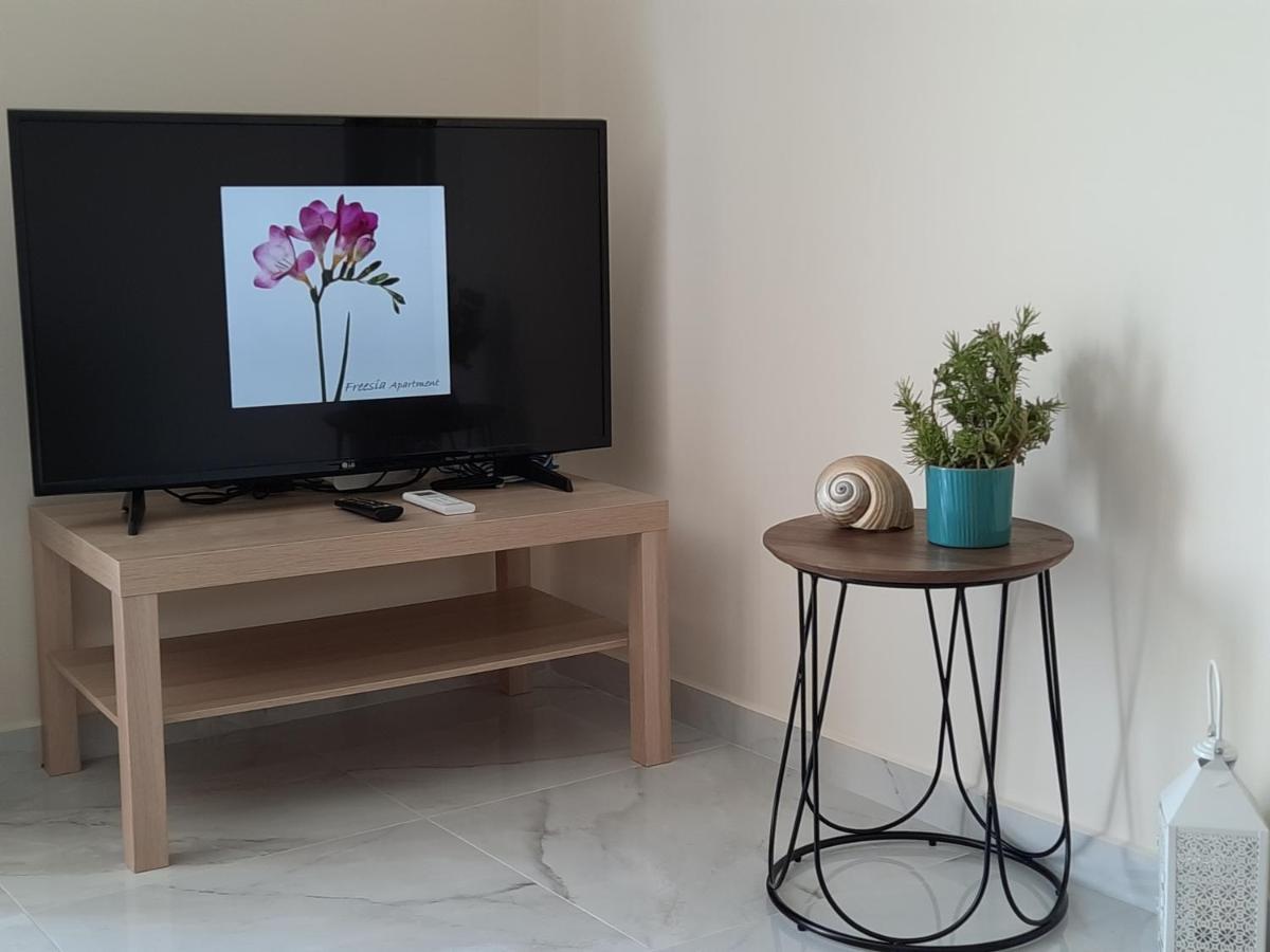 Freesia Grand Sea View Residence Свороната Екстер'єр фото